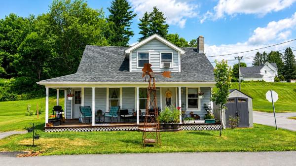 18 Irasburg Street
