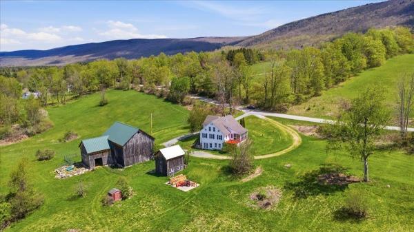 971 South Stream Road