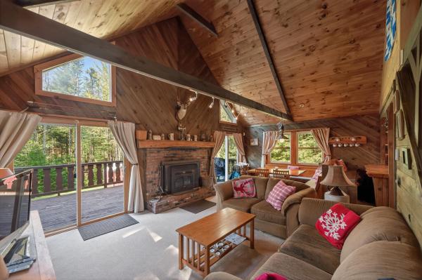 48 Upper Highlands Loop