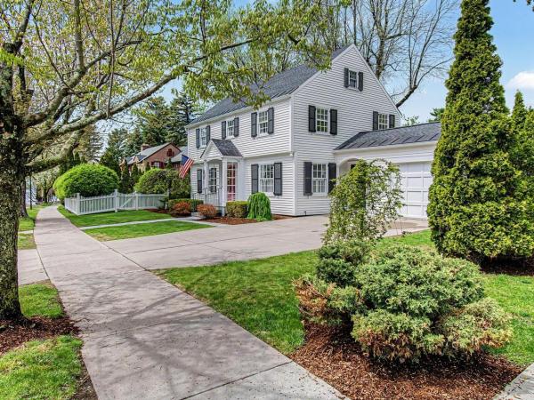 172 Deforest Road