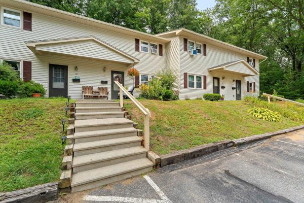 86 Pinecrest Drive