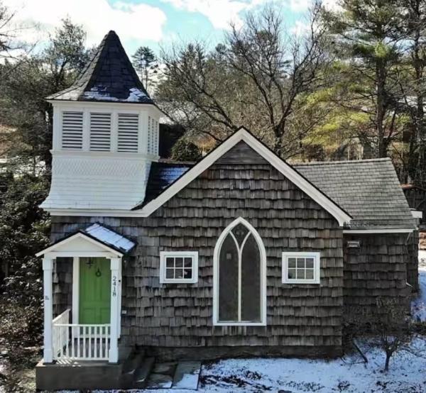 2418 Vermont Route 11