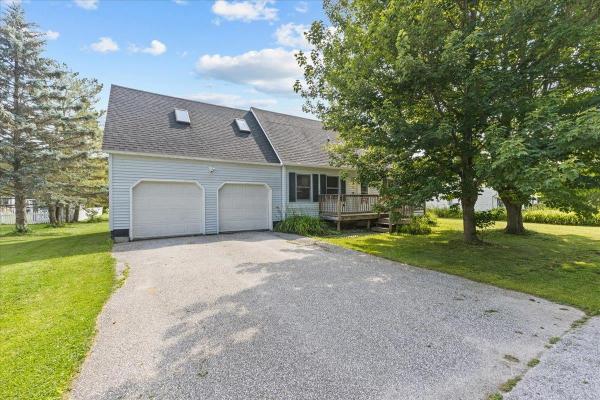 6 Guyette Circle