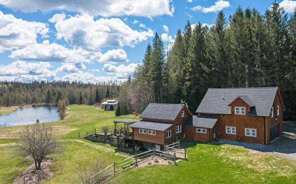 63 Stevens Hill East