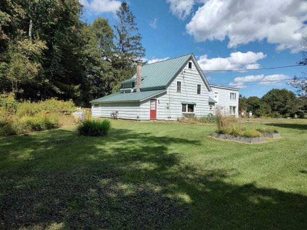 5 Greenhouse Avenue