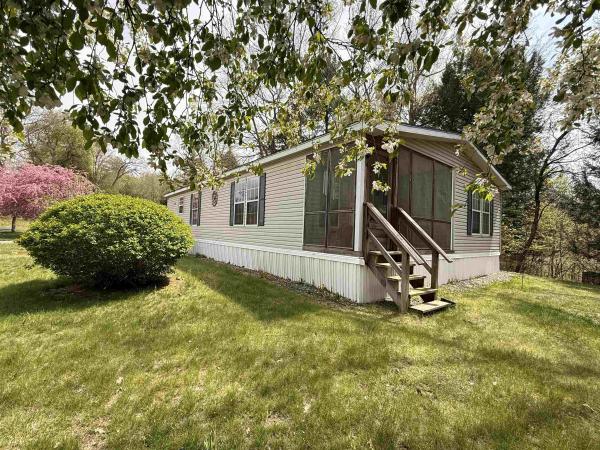 18 Lindy Road