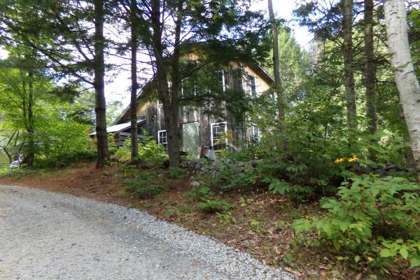 16 Keenan Pond Road