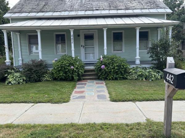 442 East Main Street