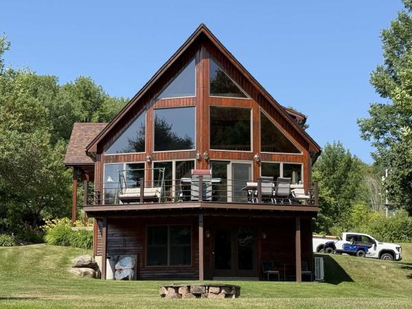 3420 Lake Road