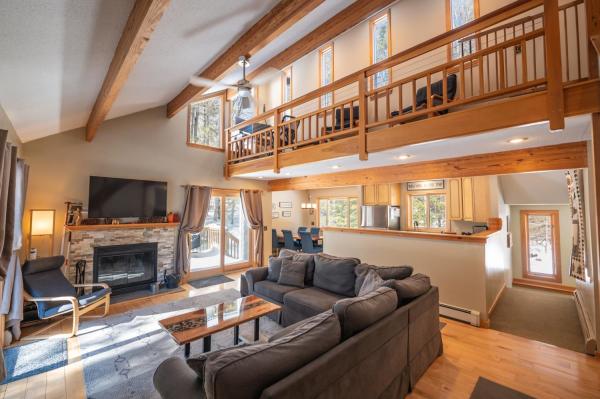 28 Summit Meadows Circle