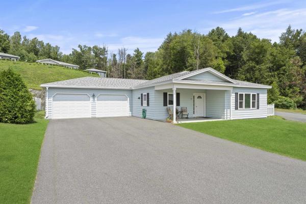 77 Buttonwood Drive