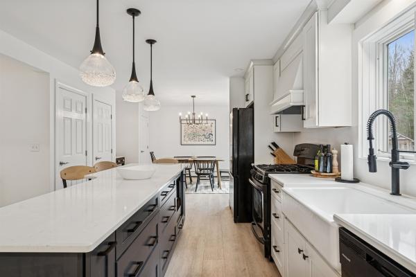 358 Cowdrey Path