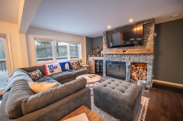 14D Upper Handle Road