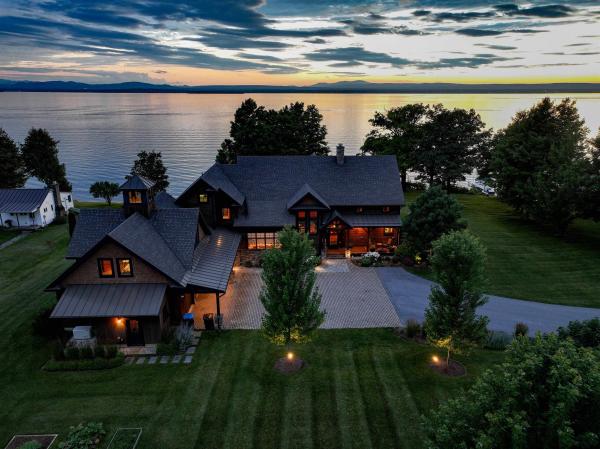 571 West Shore Road
