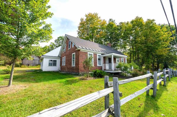 Single Family in Stowe VT