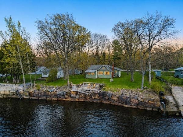 60 Maquam Shore Road