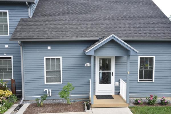11D Country Commons