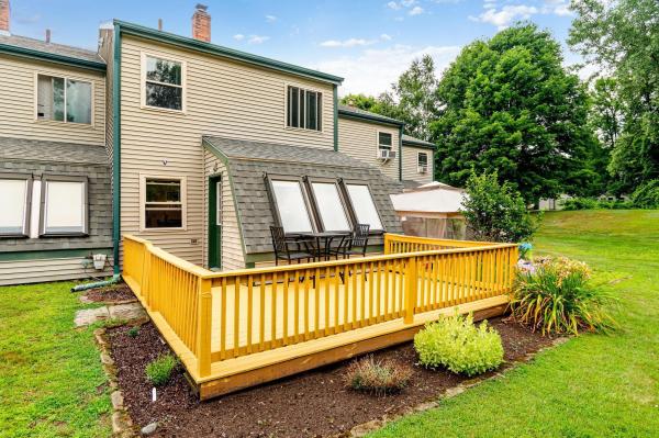 17 Hideaway Lane