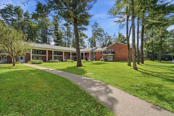 100 Kennedy Drive
