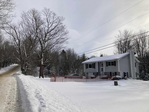 Single Family in Hyde Park VT