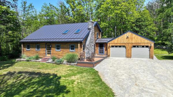 547 Cobble Road