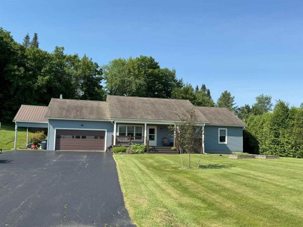 Single Family in Morristown VT