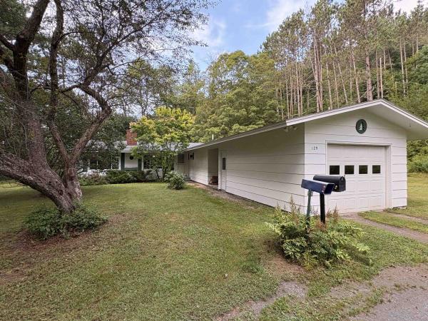 125 Overlook Drive