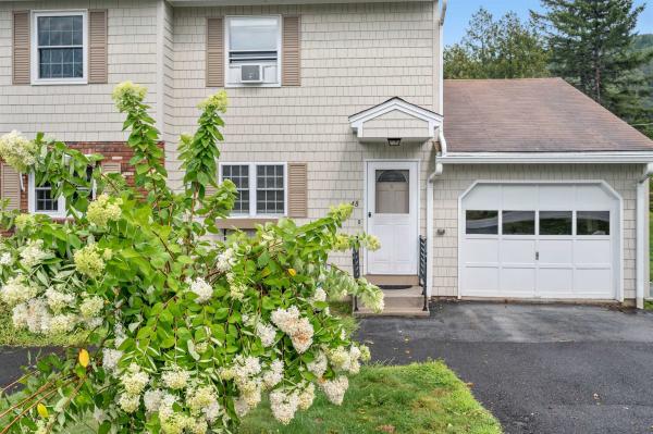 48 Independence Green