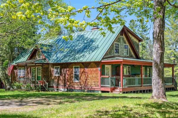 87 Bailey Pond Road