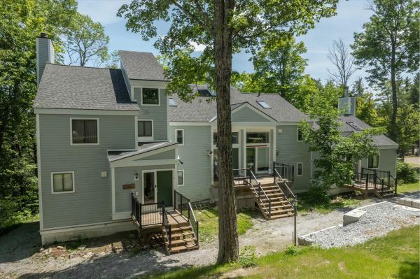 38 Rimrock Road