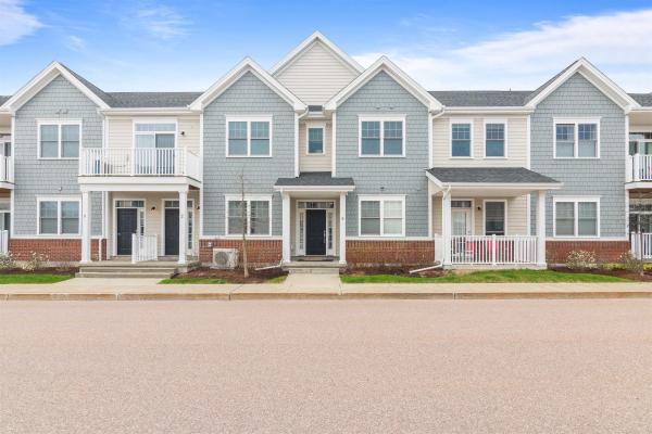 27 Kettlepond Lane