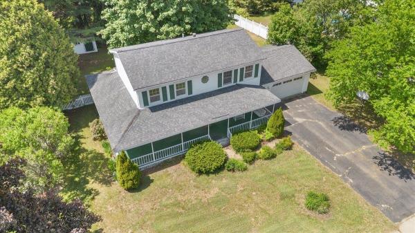32 Countryside Drive