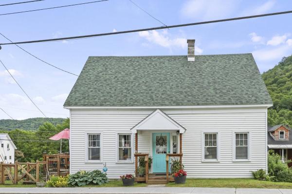 7066 Main Street